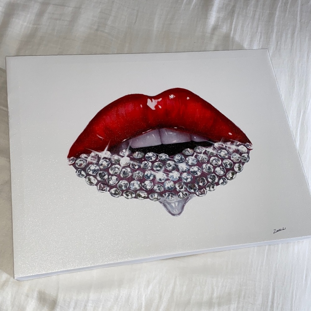 Lips wall decor, or for shelf.